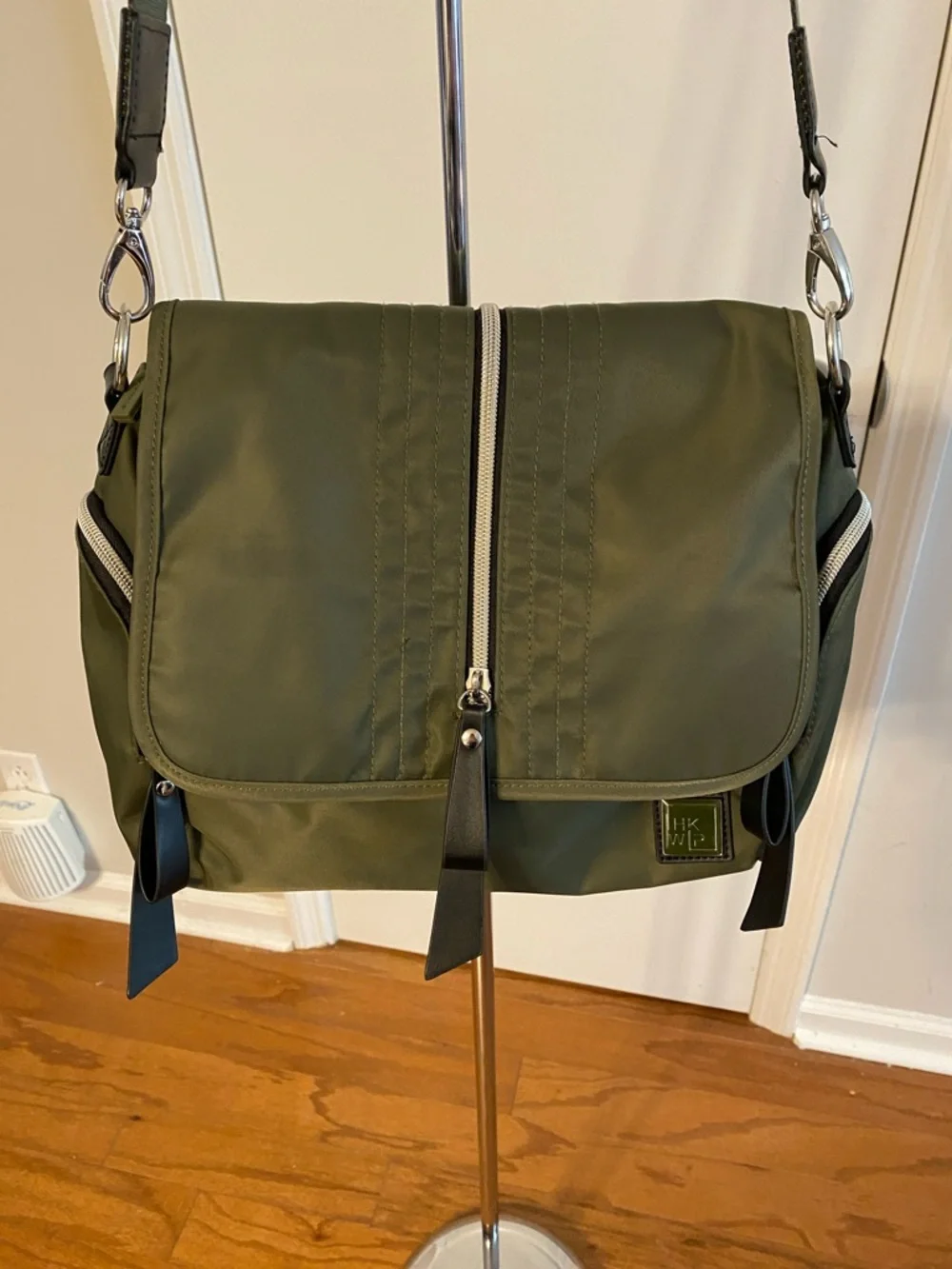 IHKWIP Satchel Bag